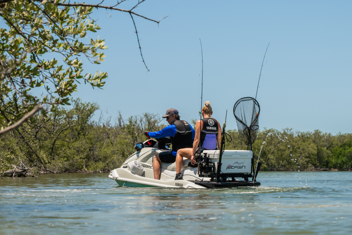 Customize your WaveRunner | 2025 Yamaha RecDeck Customize your WaveRunner | 2025 Yamaha RecDeck