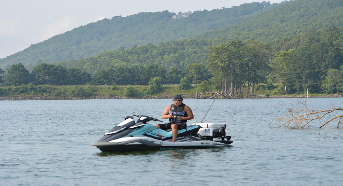 yamaha-waverunners-2021-greenhulk-2022-waverunners-fx-recdeck-platform-fishing.png