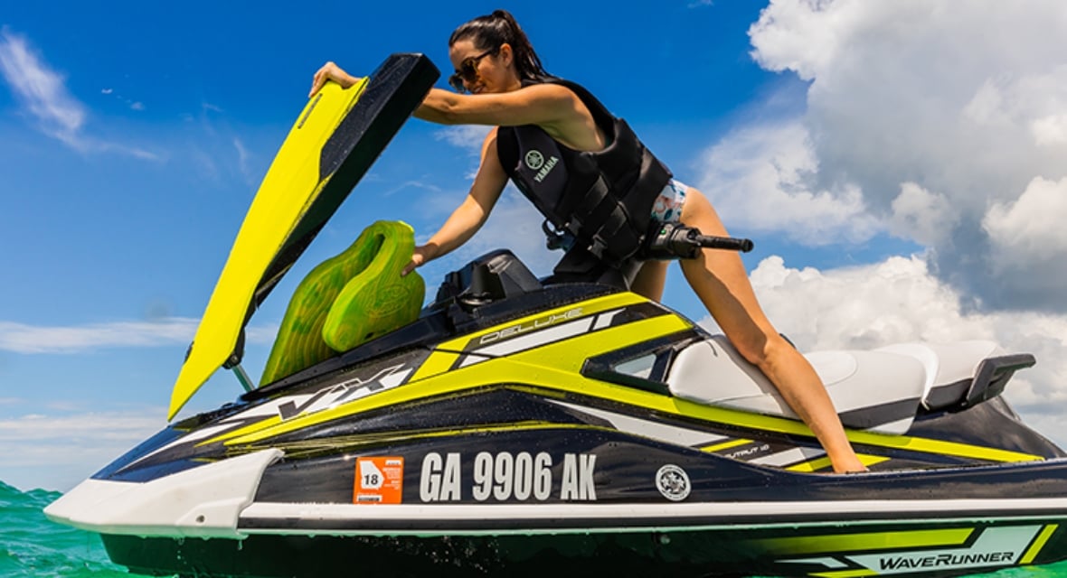 WaveRunners 2019 VX Deluxe find right lifejacket pwc